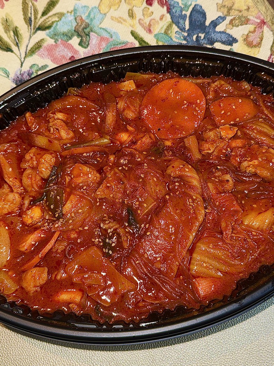 baeksubap's tweet photo. 두찜 실비한우곱찜닭 https://t.co/9Z9V0gCTLn