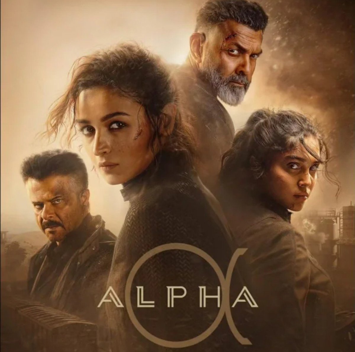 worshipVK's tweet photo. Finally years of brainwashing done by urduwood is ended 🚨

Question - Any recent movie you went to watch?

Geeta Kapur - Apparently I was going to watch Alpha but the kid in my neighborhood stopped me

Interviewer - Why so?

Geeta Kapur - As I told you, these dhurandhar kids are very smart. He showed me that Alpha's script has a Pakistani spy living as an indian army officer. So I found that storyline very meh and cancelled the plan.

He keeps showing me how Bachan ji praised the Mughals in Jodha Akbar as if looting India was their kindness. How in tiger Zinda hai, an Indian spy cancels his plan just to shake hands with Pakistani spies to fight another terrorist, which is just fiction. I still remember how mad he was to wear that Rehman Baloch black suit at his birthday."

Dhurandhar was truly an eye cleanser for every indian 🙏