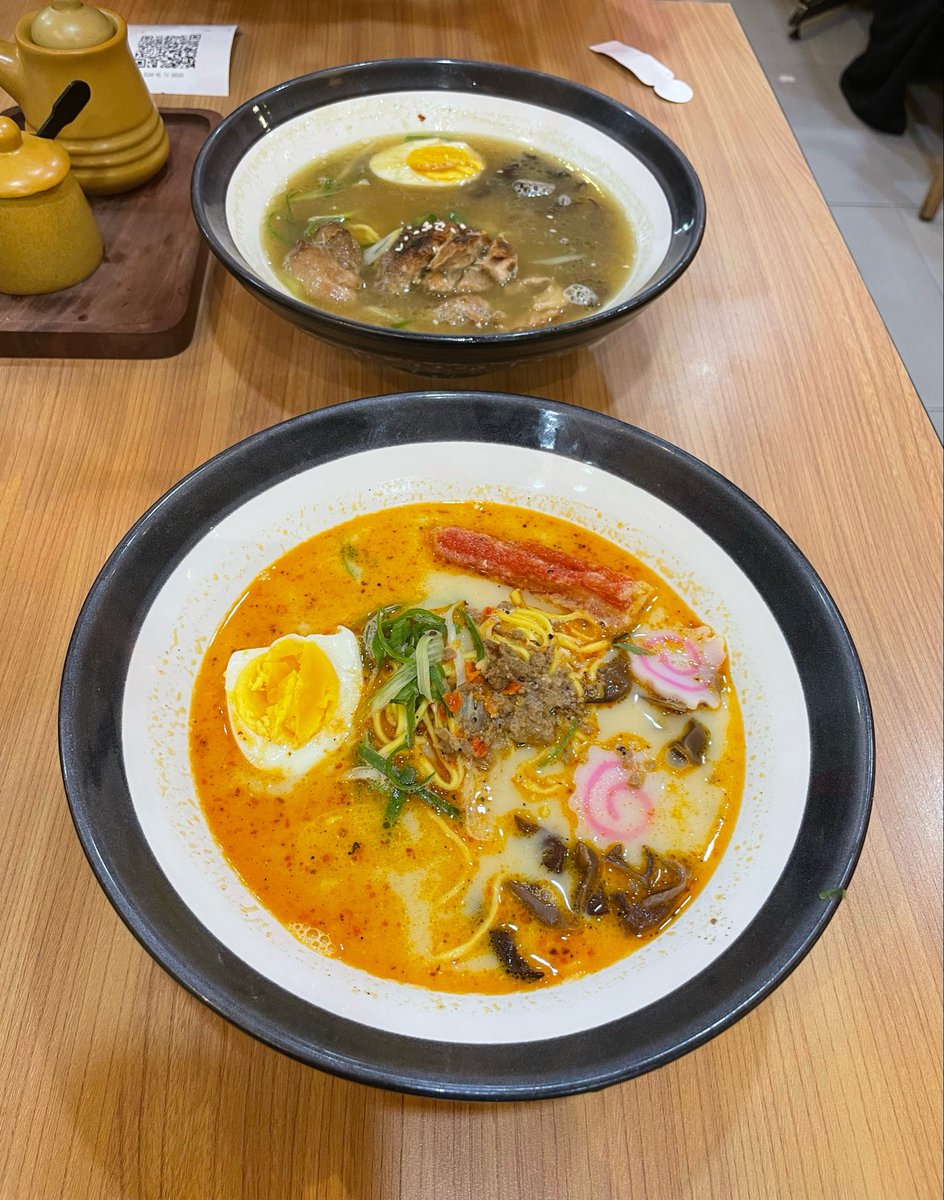 ayyeach792_'s tweet photo. yang temenku bening, punyaku butek hehe 🫶 ichiban kesayangan akuh https://t.co/64sPYfFlS7
