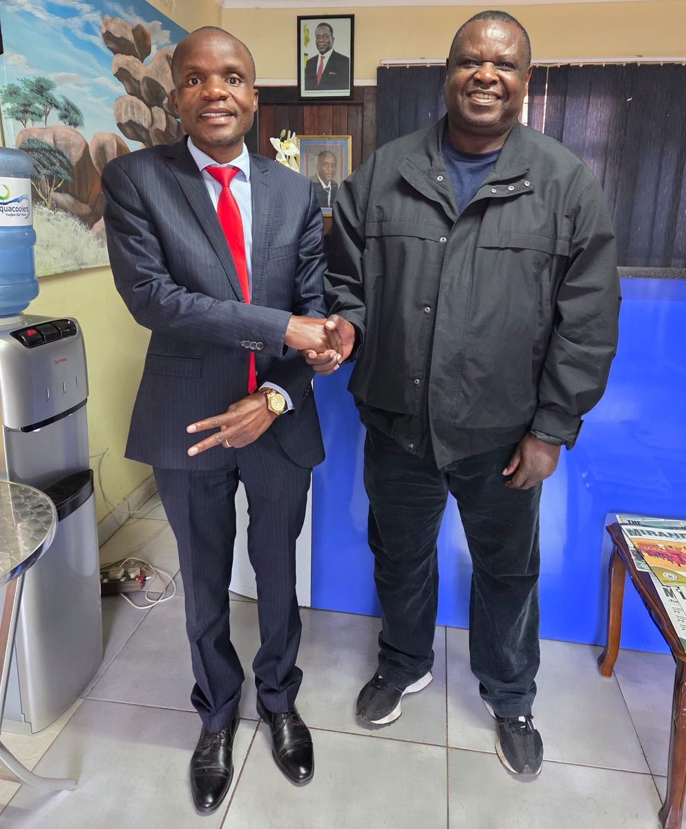 ilolusaka's tweet photo. .@ilolusaka Director, Mr Wellington Chibebe meets Mr Caleb Mucheche of Zimbabwe African Labour Law #Society in Harare, Zimbabwe, reaffirming a shared commitment to workers' rights, social justice & decent work across Africa.
#LabourLeadership #Zimbabwe #WorkersRights #DecentWork https://t.co/WIZzrzpCOu