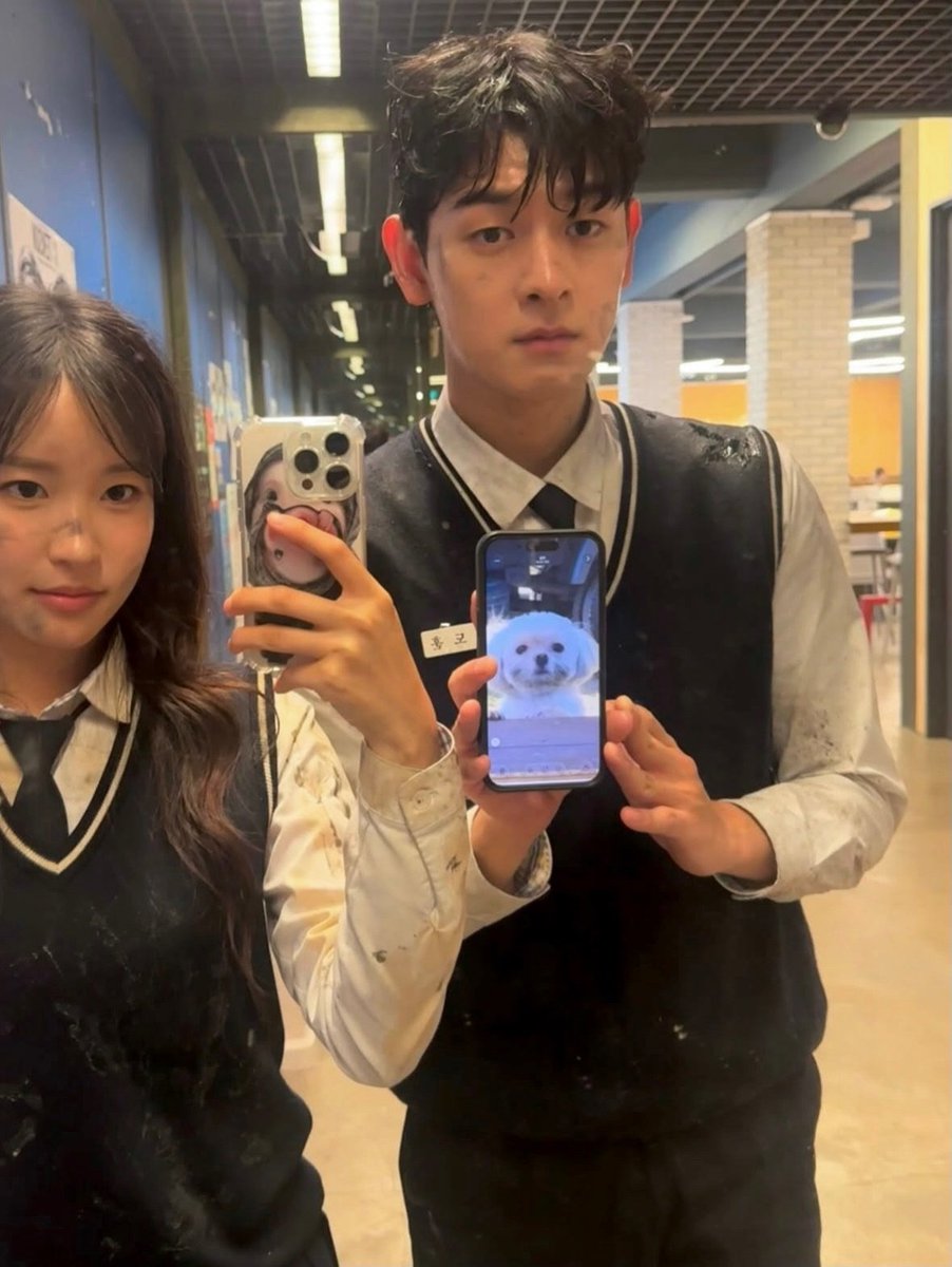 818svs's tweet photo. 퍼스널컬러는 꼬질꼬질 https://t.co/LrnRO1J4y3