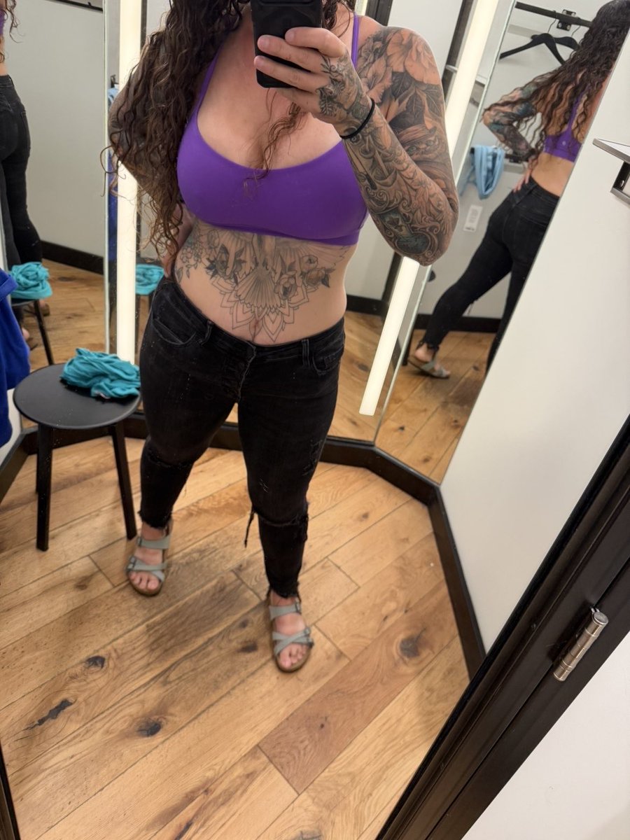 inkedtemptressxo tweet media