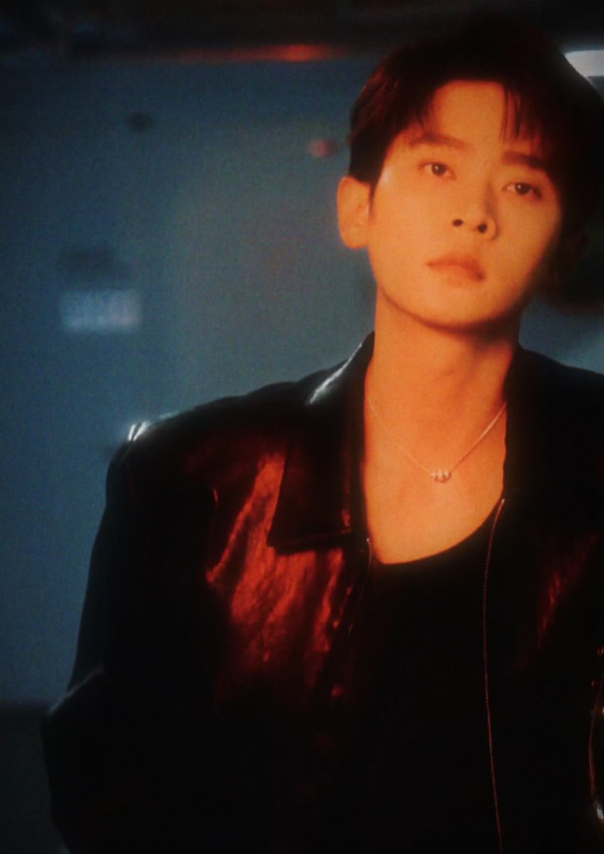 chenglei_forest's tweet photo. 『 R E D B O Y 』 3 BEST CUT
#승뢰 #丞磊 #REDBOY https://t.co/SnxpfafIdK
