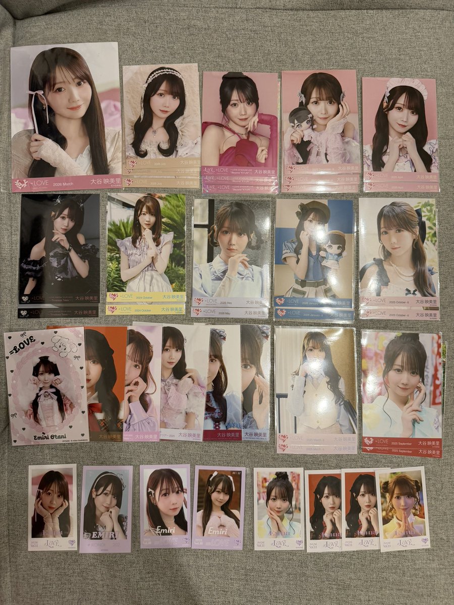 pe5151pe's tweet photo. イコラブ　生写真　直筆　トレ

譲】画像 大谷 その他グッズ

求】大谷 佐々木 野口

郵送 or 現地トレ希望です。
検索からもお声がけください。 https://t.co/ObNtj1VrQT