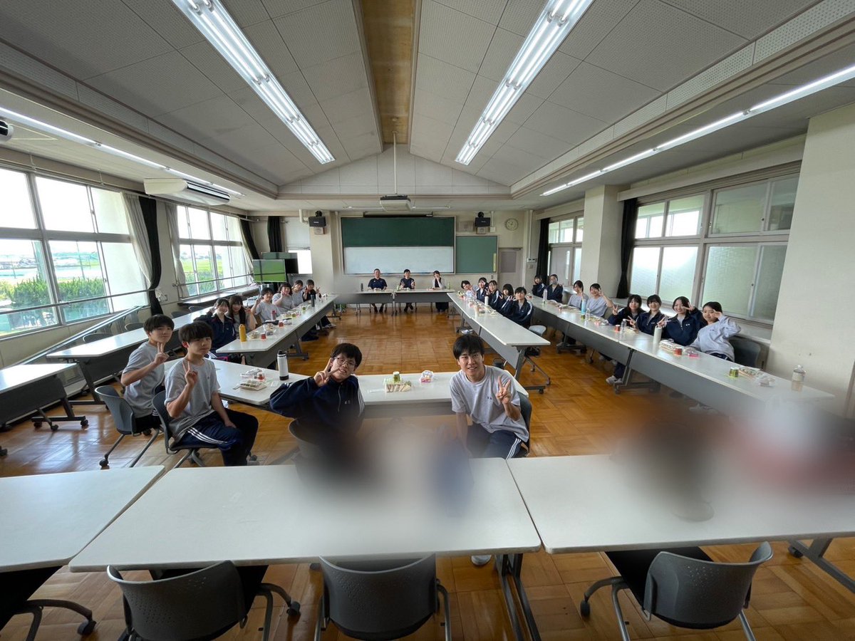 INASUI_ibaraki's tweet photo. こんばんは！
本日、来週の7月17日の大会に向けて壮行会を行いました！
お忙しい中、わざわざ準備をしに来て下さった保護者の皆様、ありがとうございました🙇🏻‍♀️
今日を含め大会まで、残り1週間‼️
部員一同、全力を尽くして参ります！
応援の程、宜しくお願い致します！
#伊奈吹 https://t.co/6XsaGRc7Q6