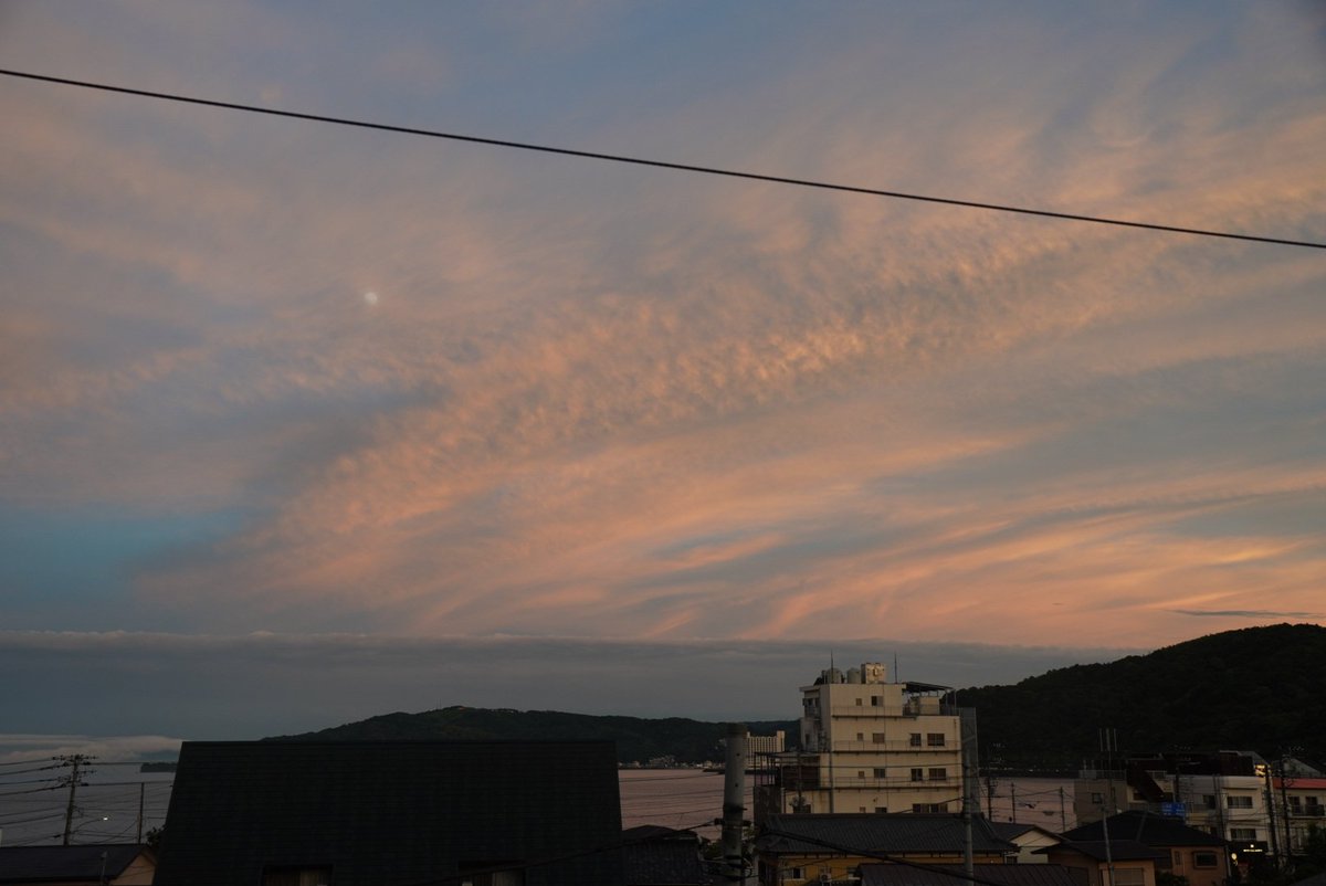 tanuponchannel's tweet photo. 宝石露天風呂の宿 民宿ふかべからの景色
静岡県伊東市宇佐美 https://t.co/oONyGF0rrQ