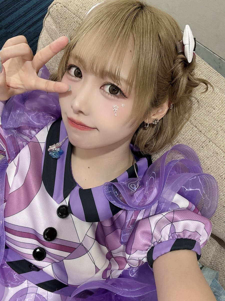 luna_fz0703's tweet photo. ラボセ2日目もありがぴね〜🌞🌴🌺
ヨーヨーうまくなったよ〜笑 https://t.co/MbKV8oqPO8