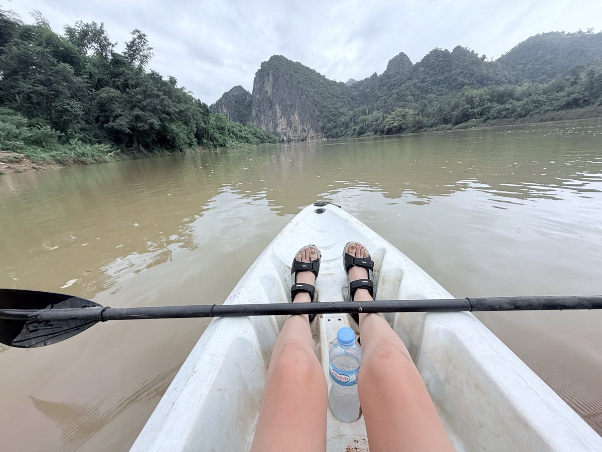kbrosas's tweet photo. day 3 luang prabang laos!! haggard pero saya saya syet! more tours pa syet aylabeeeet! 😅🥰 https://t.co/1xO5jGxcXw