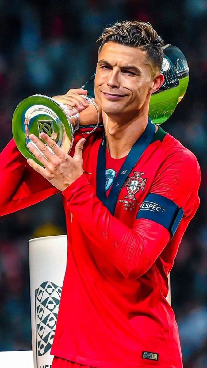 Cr7wall's tweet photo. The face of a champion. Unmatched 🐐🇵🇹 https://t.co/EuBzm6RQ6V