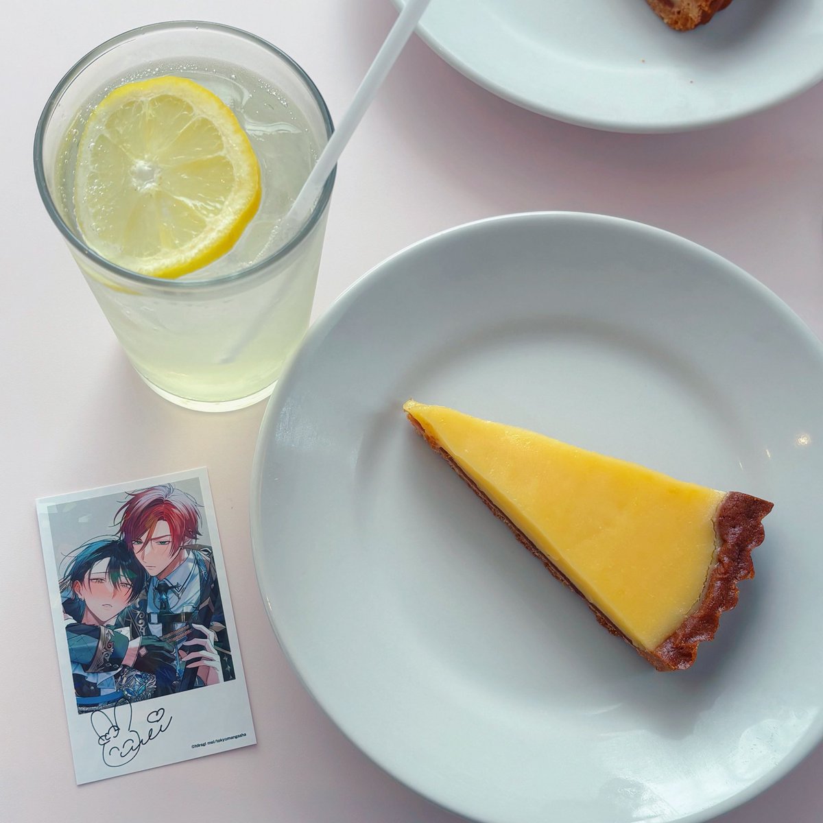 s_mng2's tweet photo. MARBLE COMICS フェア2026˖ . ݁𝜗𝜚. ݁₊
𓂃𓂃𓂃𓂃𓂃𓂃𓂃𓂃𓂃𓂃𓂃𓂃𓂃𓂃

ランダムに打ち勝ち無事リヒルカをお迎えできました！キラキラで可愛いです！メイ先生のウサちゃんサイン大好きなのでゲットできて本当に嬉しい〜〜（ ᵕ̩̩ ᵕ̩̩ ）♡♡

#愛しき未来に黒い剣を https://t.co/KMgZOw5r2A