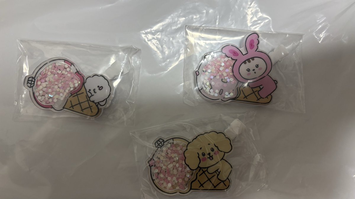 mikuvxs's tweet photo. SEVENTEEN MINITEEN セブチ ミニティーンアイスアイスクリーム ヘアピン
交換
【譲】
ヘアピン ジョンハン ドギョム ウジ
【求】
ヘアピン ミンギュ スングァン ホシ
都内手渡し or郵送希望
ミンギュ優先です🙇‍♀️🙇‍♀️🙇‍♀️🙇‍♀️🙇‍♀️
お気軽にお声掛けください！ https://t.co/dDOQywIbDB