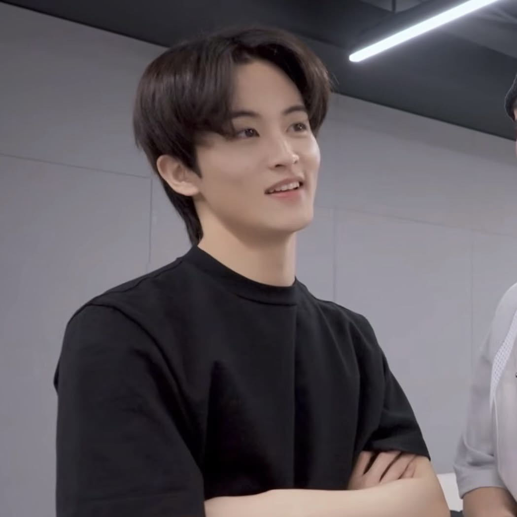 theunsaidthin's tweet photo. 🫢 https://t.co/AvkIJ7o9OL