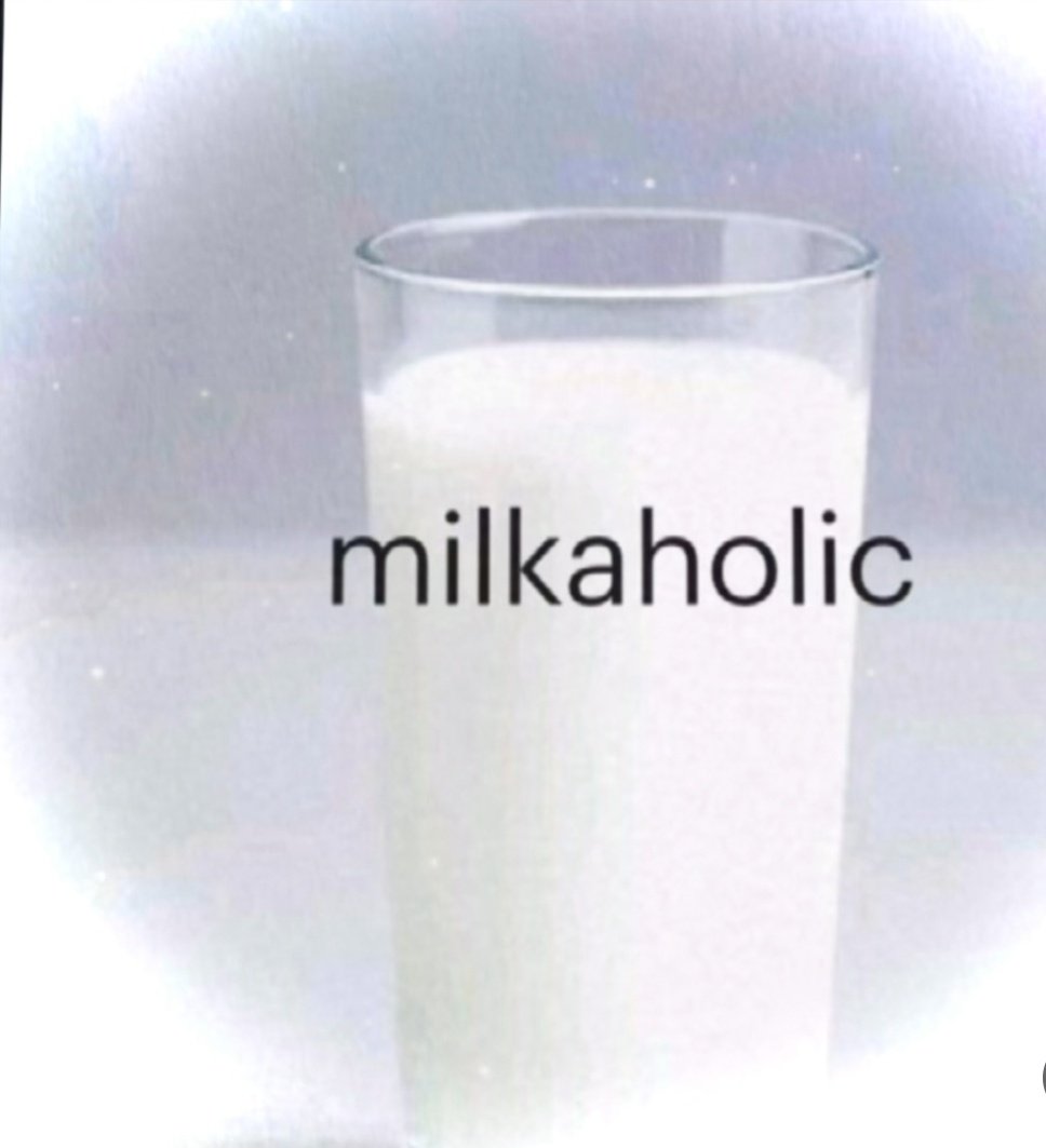 V_croxx's tweet photo. I love milk https://t.co/Lt84fibEFj