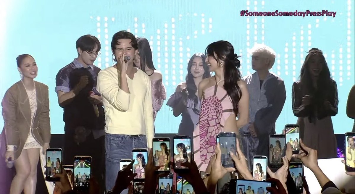 KDKNUpdatesPH's tweet photo. ALL FANCAMS FOR KATH, YOU ARE SO LOVED! 🥹🤍 @bernardokath 

#SomeoneSomedayPressPlay #SomeoneSomeday https://t.co/UZuaJdtwik
