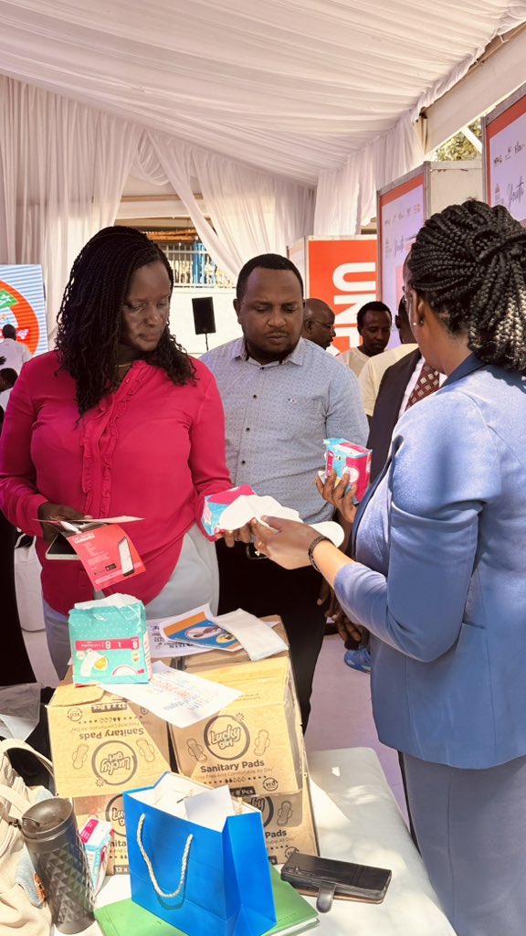 RonnieReagan24's tweet photo. 📣I attended the #WorldPopulationDay2026 Youth Innovation Exhibition organized by @UNFPAUganda, @NPA_UG, &amp; @Youth4SDGsUg.

 📸I was behind the lens supporting @SIHI_UG &amp; @MakSPH exhibitors.

🥳Congratulations to all the 14 youth exhibitors, we are indeed bustling with innovation. https://t.co/eDBp67lGE1