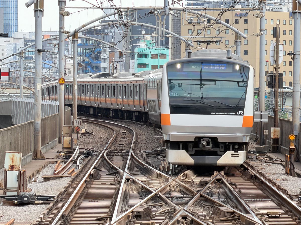A7578i's tweet photo. ただいま〜！東京駅

#東京駅 https://t.co/ofU8B7UeNl