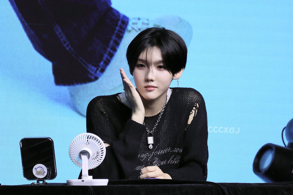 XGJuan11's tweet photo. 260711 Star river

🤲🏻🤲🏻🤲🏻

#수런 #모디세이 #suren #modyssey #薛苏仁 https://t.co/HInKttXzg2