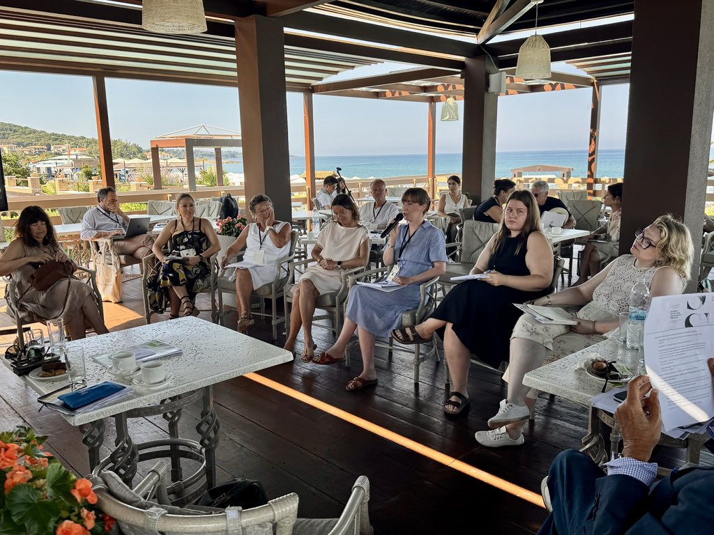 ShashiTharoor's tweet photo. Was delighted to participate in a thought-provoking panel at the 28th Symi Symposium in Greece on “Interdependence, Justice, and the Global South: Whose Rules Shape the World?” The conversation ranged from shifting geopolitical realities to the imperative of ensuring that the Global South has a genuine voice in shaping the international order. 

It was a pleasure to exchange views with @MiguelMoratinos, @AmreMoussa, @Mehdi_Jomaa, Jing Qian, Cesário Melantonio Neto and Mona Makram Ebeid.