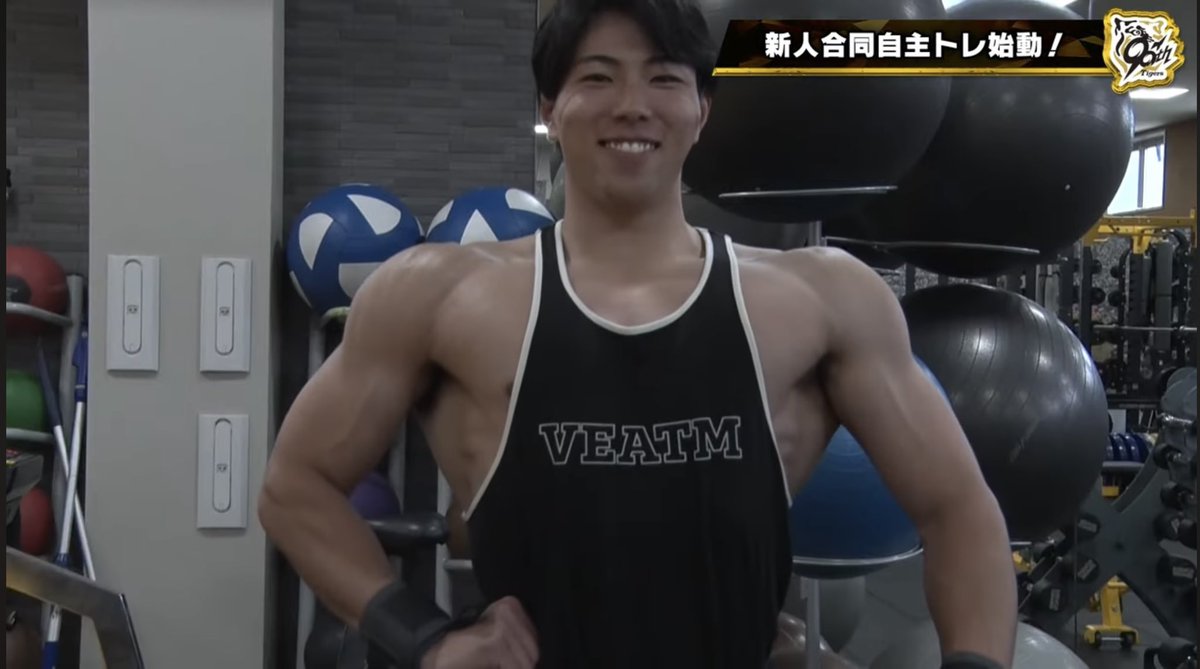 tktktktktigers's tweet photo. 工藤泰成が163キロを出せる理由 https://t.co/wPFkOWlzha