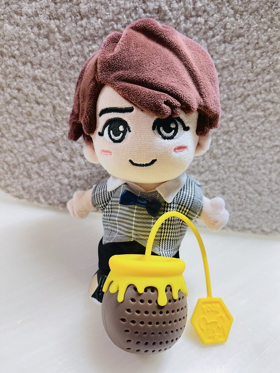 dali_0125's tweet photo. かわいいの見つけた🍯✨ https://t.co/qaFVvonVlf