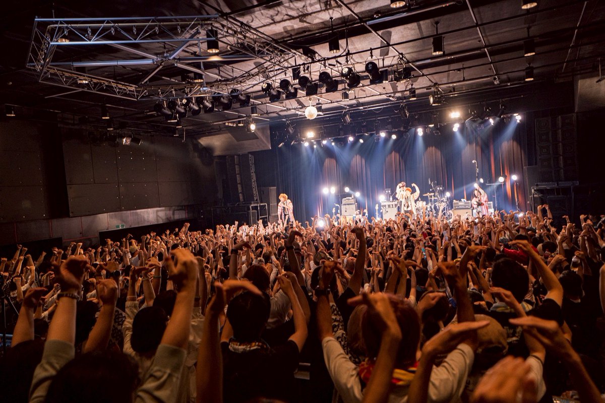 THE_BAWDIES's tweet photo. THIS IS THE PARTY TOUR 2026
ツアー残り2本！

2026.07.11 sat
名古屋 DIAMOND HALL
ありがとうございました！

最後2公演。
最高の瞬間をTHE BAWDIESと。

7月18日(土) 東京 Zepp Shinjuku
7月20日(月・祝) 大阪 GORILLA HALL OSAKA
🎟️ https://t.co/h1RY1L8xFA

#thebawdies
#bawdies https://t.co/2VuK8iCUnC