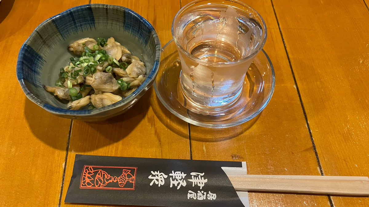 exas2's tweet photo. 弘前駅に戻って近くの居酒屋で晩御飯
豊盃など夏酒をいただいて、今日はここまで。 https://t.co/lUshho37vR