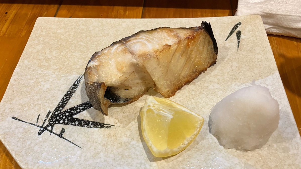 exas2's tweet photo. 弘前駅に戻って近くの居酒屋で晩御飯
豊盃など夏酒をいただいて、今日はここまで。 https://t.co/lUshho37vR