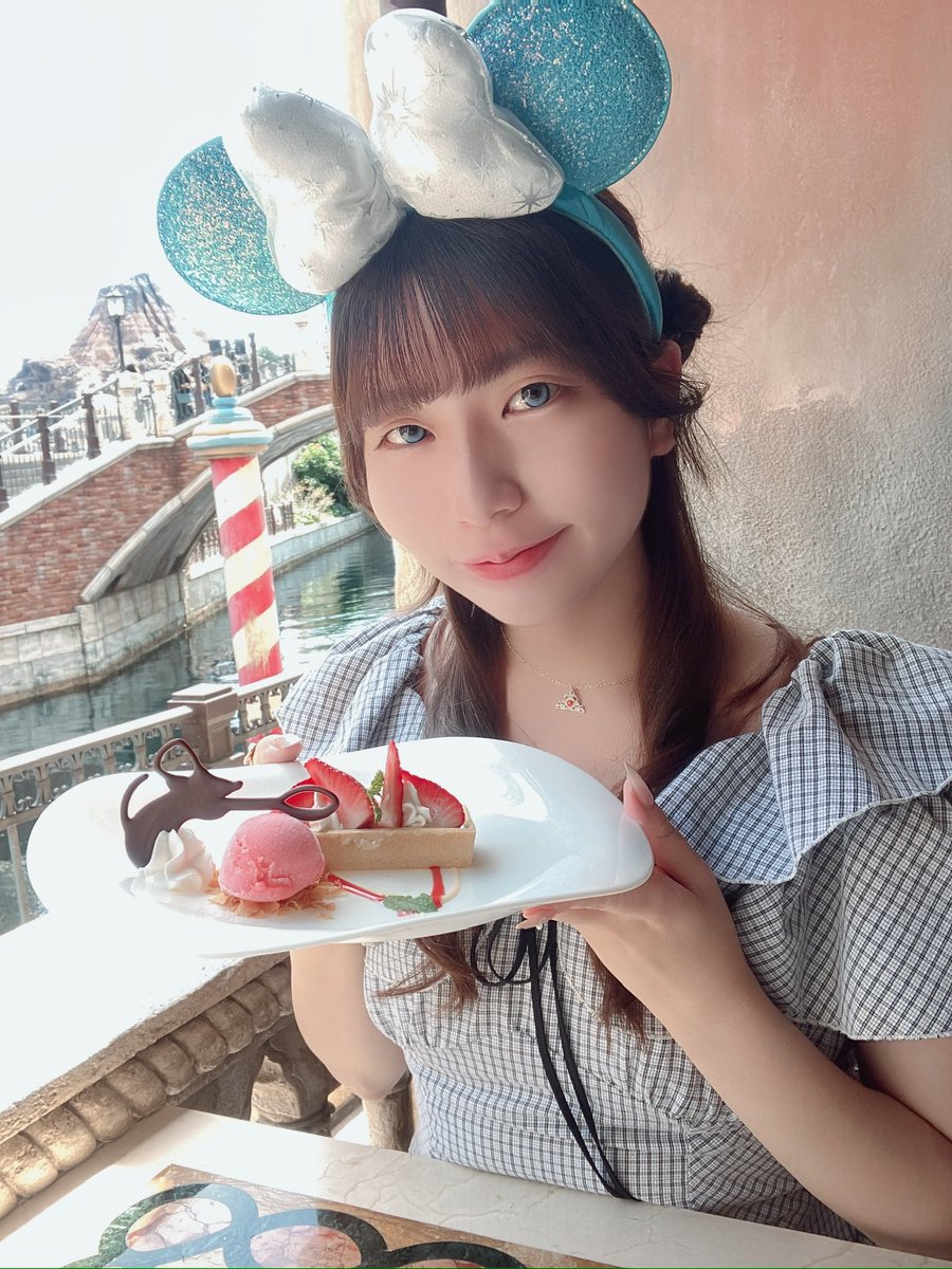 NoA_sorbet's tweet photo. レミーのお料理🍳🐁 https://t.co/QcqXAZm6zT