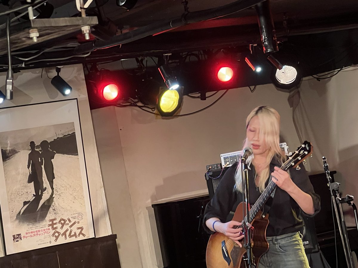 ponkotsufes's tweet photo. ポンコツフェス余韻編
出場は2年ぶり、愛知名古屋代表の、ゆう！
見違える程ビールは飲むわ、金髪になってるわ、スガキヤ大使になってるわ…(違)
そんなこんなで、今年はポンコツセンターを担います！！ https://t.co/4jJi7iT5Xl