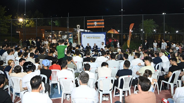Marasexpress's tweet photo. Başkan Görgel Gençlik Buluşması’nda Projeleri Anlattı https://t.co/ZKDDdcjIlZ https://t.co/mfFsgdsnfd