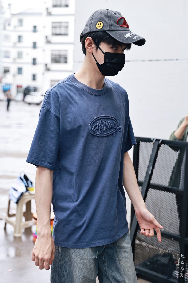 🪽ドラマ《凤舞九天》 撮影中 7.11 目線の先… #GongJun #龚俊 #ゴン