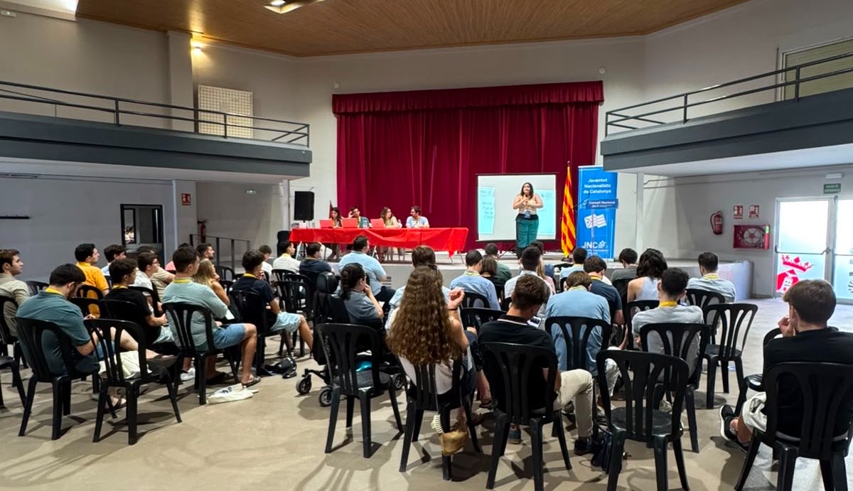 JuntsxEbre's tweet photo. Avui hem acompanyat la @JNCatalunya en la celebració del seu Consell Nacional a Camarles.

Les Terres de l’Ebre han estat, un cop més, punt de trobada del jovent compromès amb el país. Gràcies per fer possible una jornada de debat, idees i futur. https://t.co/tapsha0QTC