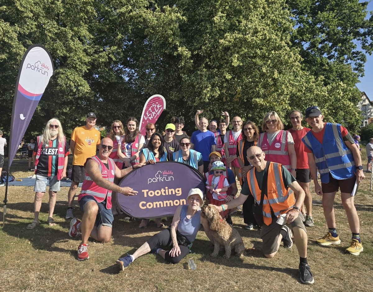 Tootingparkrun's tweet photo. The sun definitely shone down on our  708 smiling participants, it definitely didn’t put off 134 first timers or stop 80  new Personal Bests.🎉🎉
Thanks, of course, to our 47 amazing volunteers (plus Maisie and Bertie) for making it possible, ………⬇️ https://t.co/G1xdYUitEY