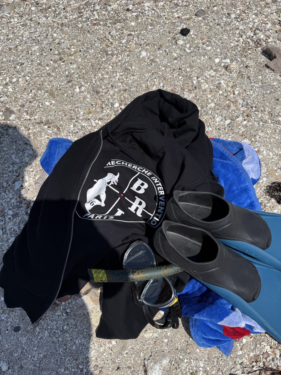 ebothorel's tweet photo. Programme canicule. #bzh https://t.co/xeaQUwTJy5