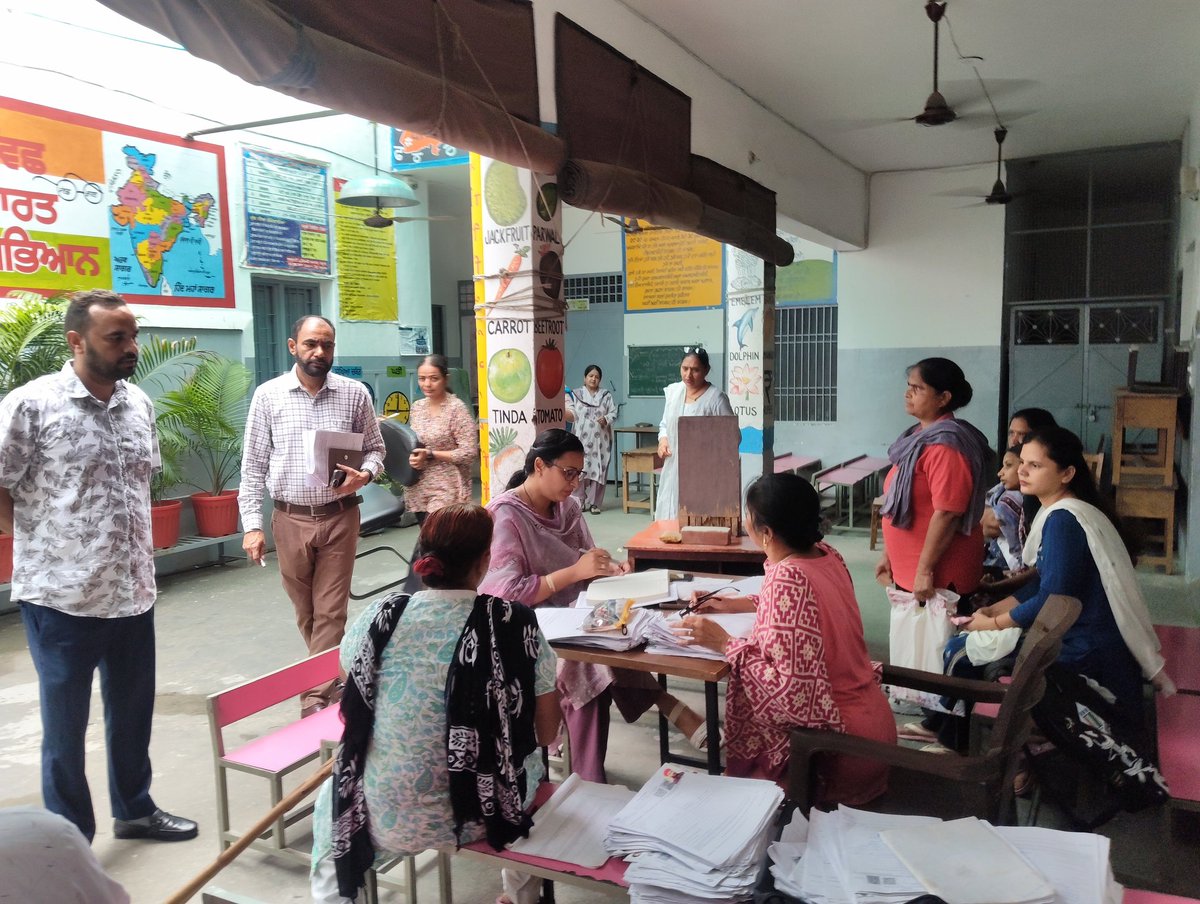 dprokapurthala's tweet photo. On the directions of @ECISVEEP, a massive turnout of voters was witnessed on the first day of the two-day Special Intensive Revision (SIR) special camps held at all 791 polling stations across Kapurthala on Saturday.@TheCEOPunjab https://t.co/pILM53fzjM