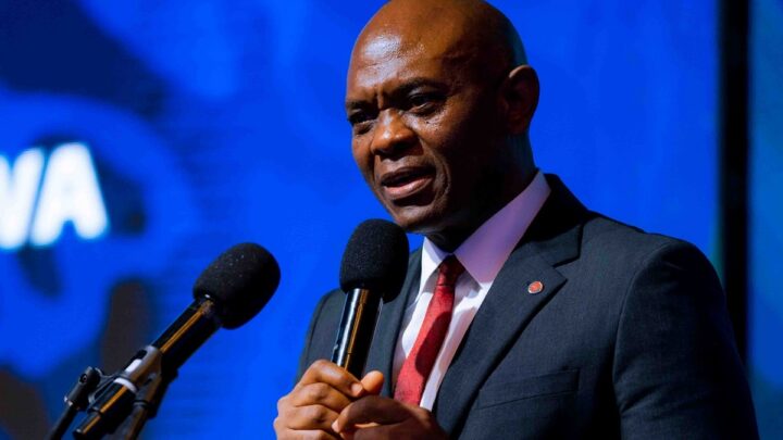 thecableng's tweet photo. Tony Elumelu to FIFA: Improve refereeing, else poor officiating will damage football 

Tony Elumelu has called on FIFA to raise the standard of refereeing at the World Cup, following a series of disputed decisions that eliminated African teams from the ongoing tournament in the United States, Mexico, and Canada.

The chairman of the United Bank for Africa (UBA) made the appeal in a post on his X page, while congratulating African nations for their performances.

https://t.co/6UUuoHPXa0