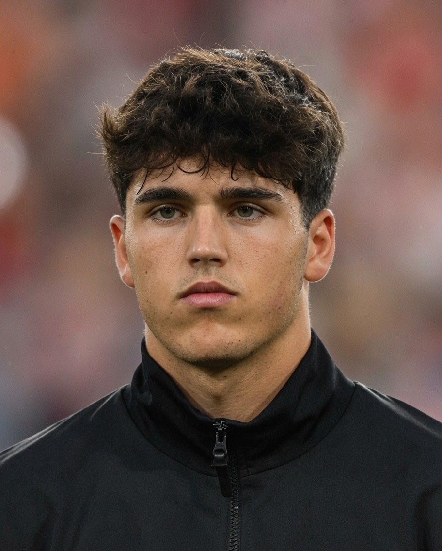 Messilizer0's tweet photo. Is he the best young player at the World Cup? https://t.co/iUcL4SZbSl