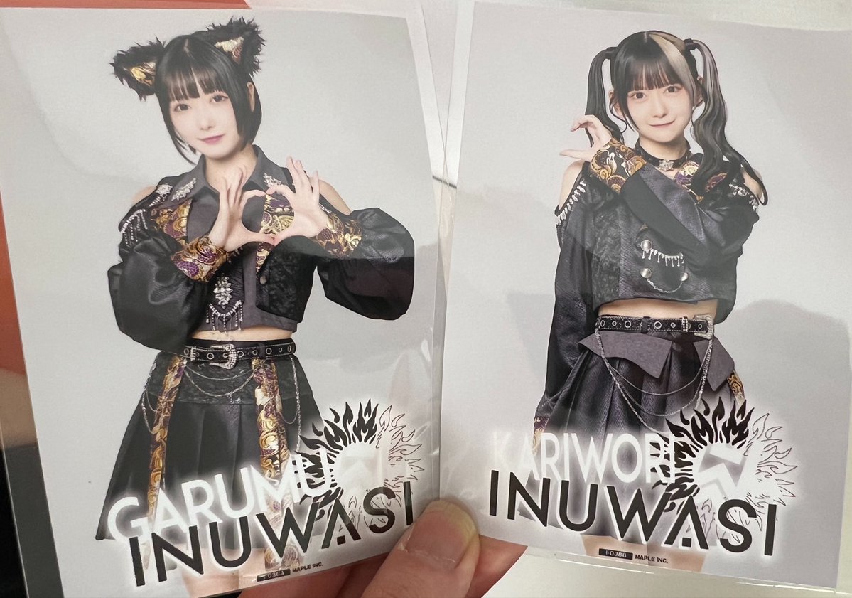 PassCodeのライブ後、INUWASIの特典会駆け込んできたwww 通常のチェキ