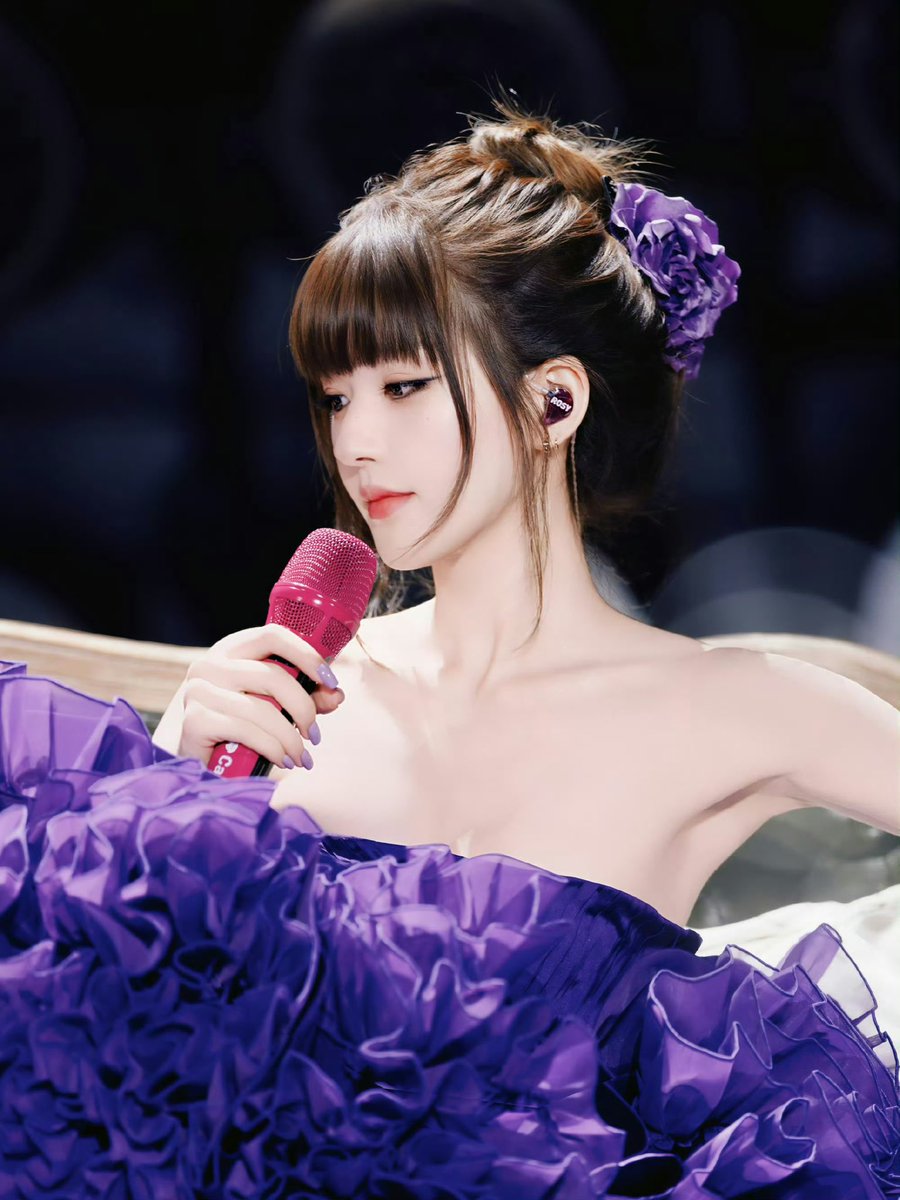 MyBaobeiG's tweet photo. เมคอัพลุคนี้ของจ้าวลู่ซือต้องแตกแตนต่อไปทั้งปี พส.จีนแกะลุคนี้ด่วนๆๆๆๆ สิ่งนี้จำเป็นต่อชีวิตการดำรงชีวิตจริงๆ ฮิเมะซามะมาก🧎‍♀️🫠�� https://t.co/EITGXTWS54