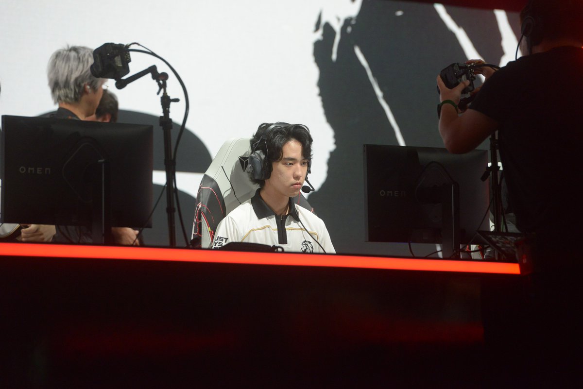 ShadowCorpAgent's tweet photo. Today's Photo #MSI2026
2026-07-11
@SaintL0L in #RYON
@Ber5erker_lol in #RYON
@ROKA_Rigby in #RYON
#Shadowcorp #Berserker #Saint #Rigby #Esports #Agency https://t.co/1hV7p0s0Iq