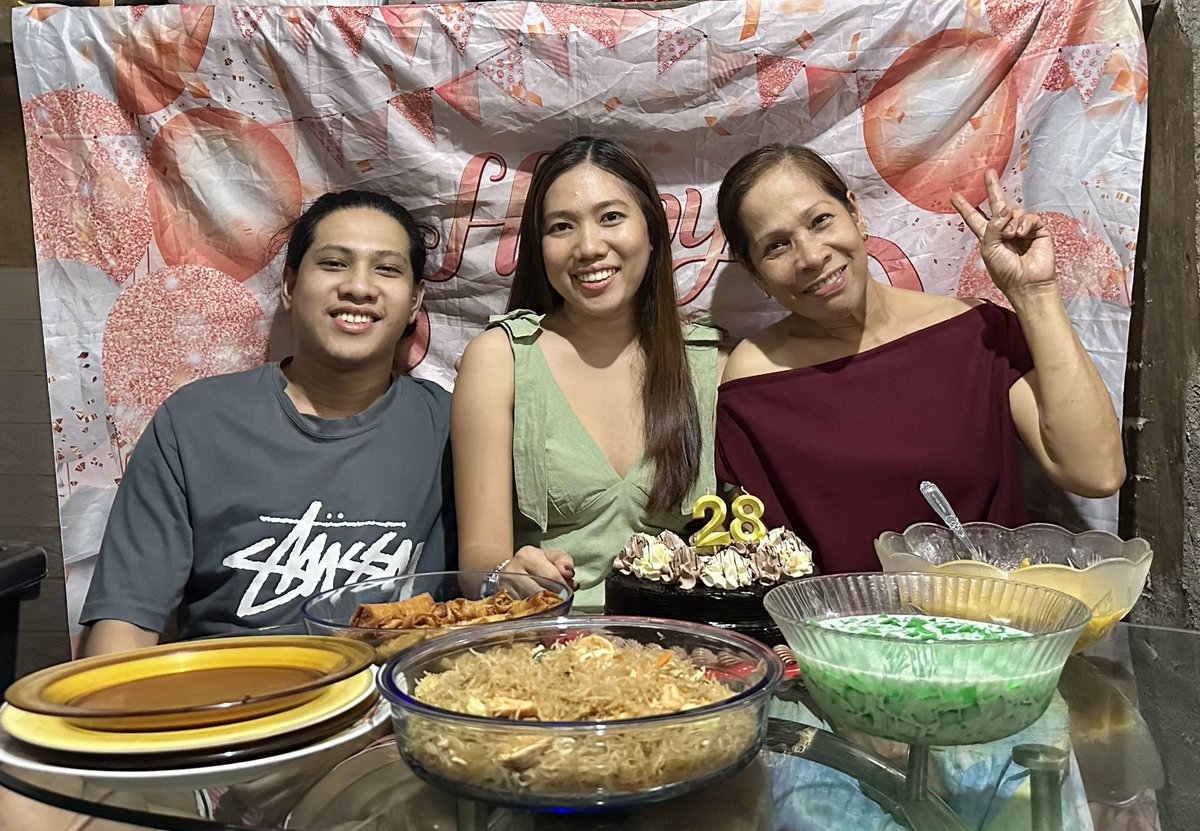 allaboutmonette's tweet photo. hbd to me💝✨ https://t.co/a8M38BwNPk