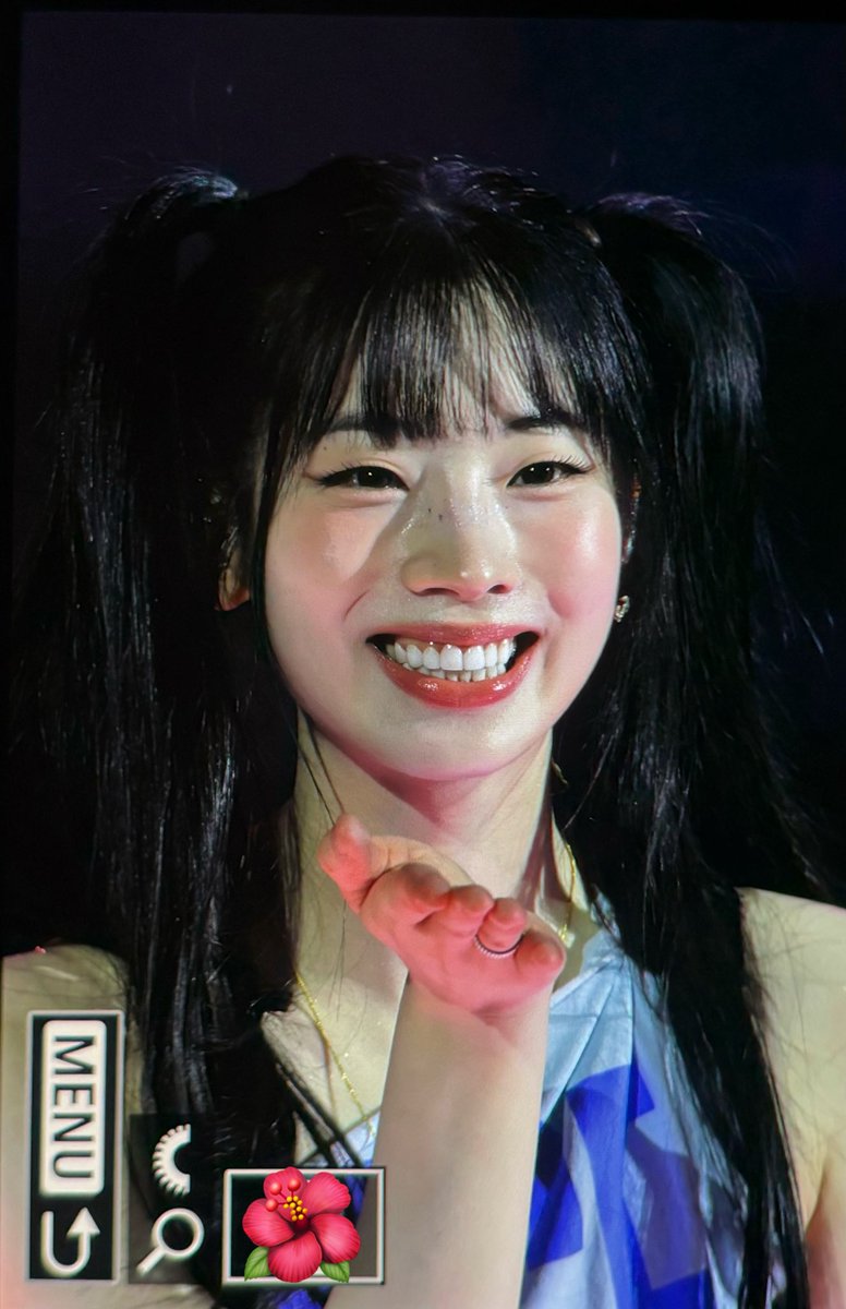 kim_kamaaa's tweet photo. 260711 🇰🇷
THIS IS FOR FINALE in Seoul D2
🥹
#DAHYUN #다현 #ダヒョン
#TWICE #트와이스 https://t.co/LWXX1oqbfa