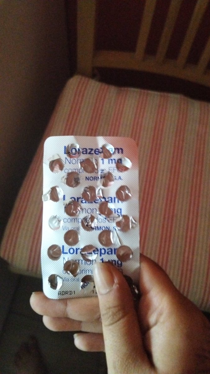 al3x988's tweet photo. (NOT FROM TODAY)
Yeah I'm pretty sure I actually took all the pills in the blister ๐ญ๐ญ I thought maybe I'd have some spare pills around my bedroom but nope ๐๐๐ #benzos #drugtwt https://t.co/dllVgjXkd8
