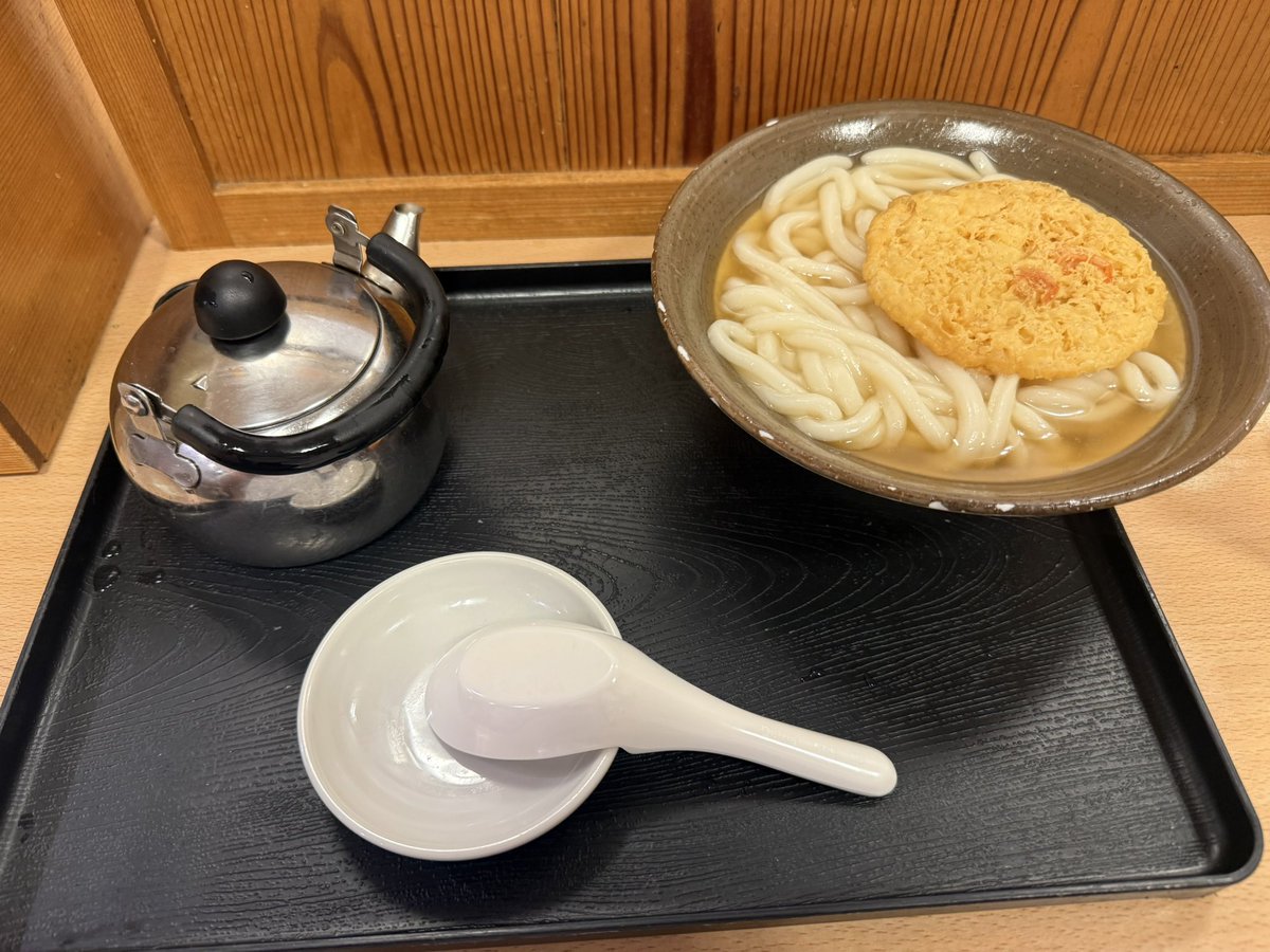 Void_Mirror_'s tweet photo. うどんしか食べてないな https://t.co/IBOT3XGQxe
