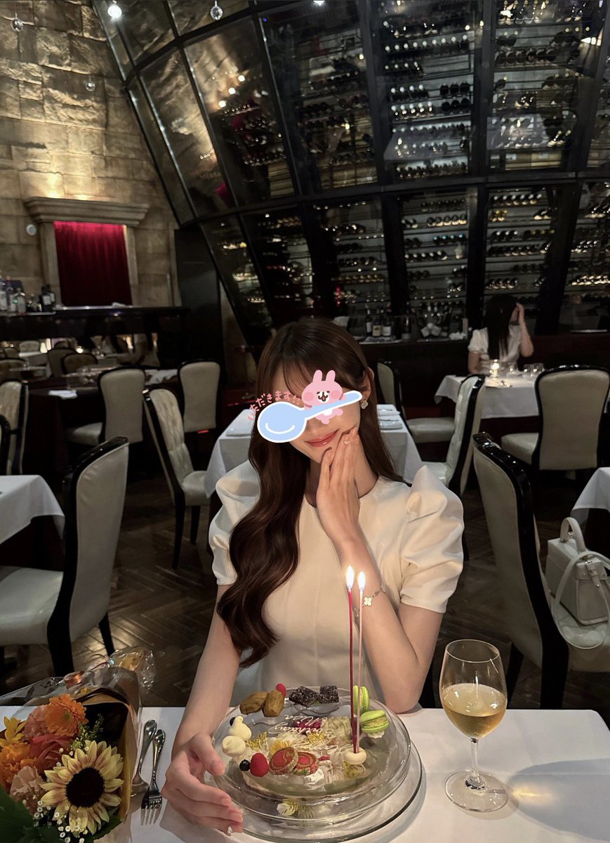 0703_mico's tweet photo. 行ってみたかったお店でお友達がお祝いしてくれた🍷✨ https://t.co/Z1FbpPzbaH