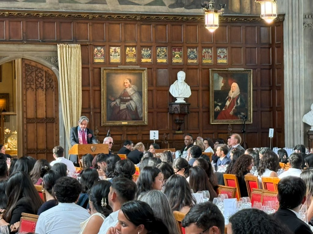 ShashiTharoor's tweet photo. Yesterday in London, gave a “distinguished public lecture” at the imposing Great Hall of @lincolnsinn on the role of our living constitution in shaping Indian democracy. After my speech there were interesting comments by @ptrmadurai , followed by a discussion with him and the largely student audience, moderated by @JindalGlobalUNI Vice-Chancellor C.RajKumar.