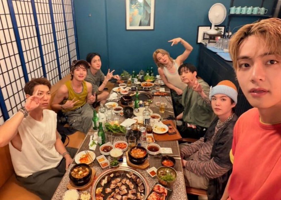 yeonfix's tweet photo. my babies https://t.co/SXM5LQMyNg