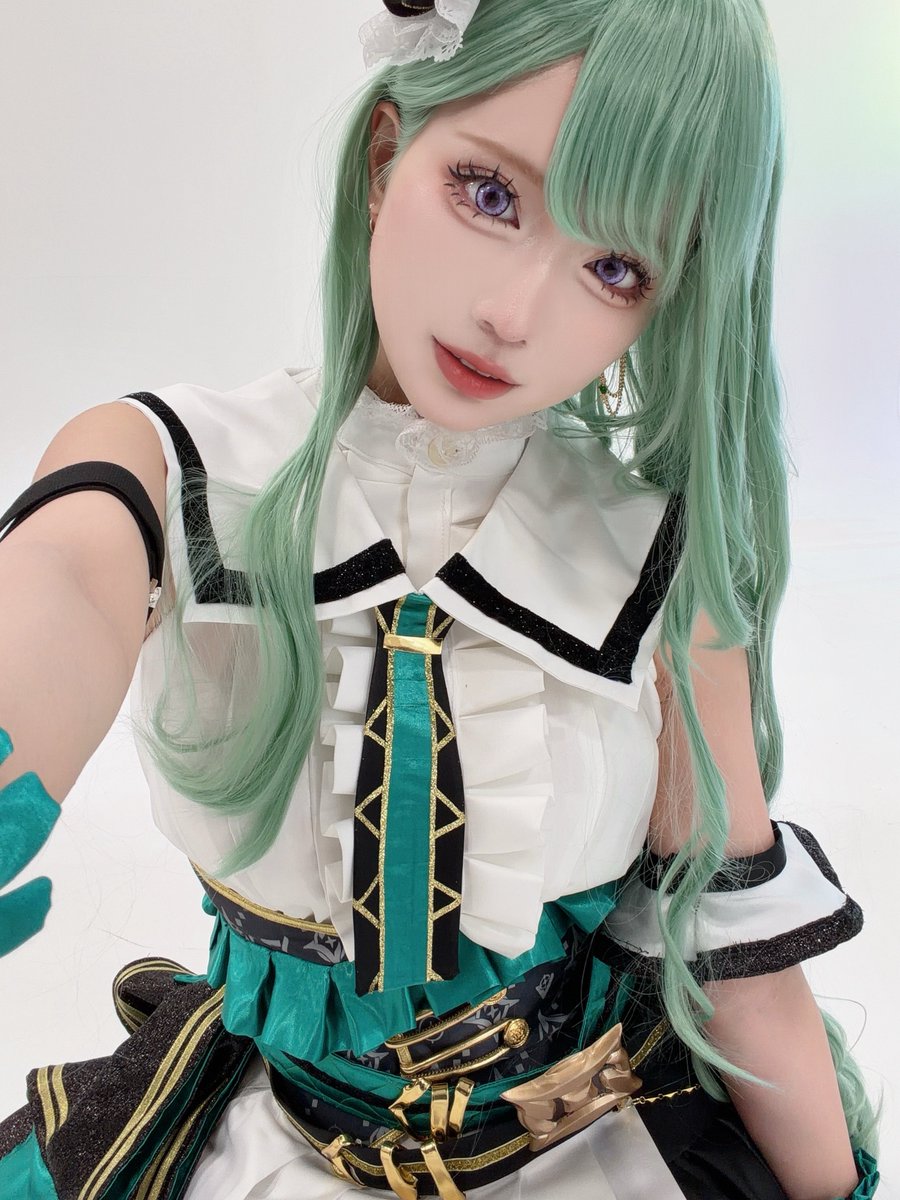 kuroma_cos_'s tweet photo. べにちゃん💄💚

#ぶいすぽDIAMOND併せ0711 https://t.co/56SpGkznlO