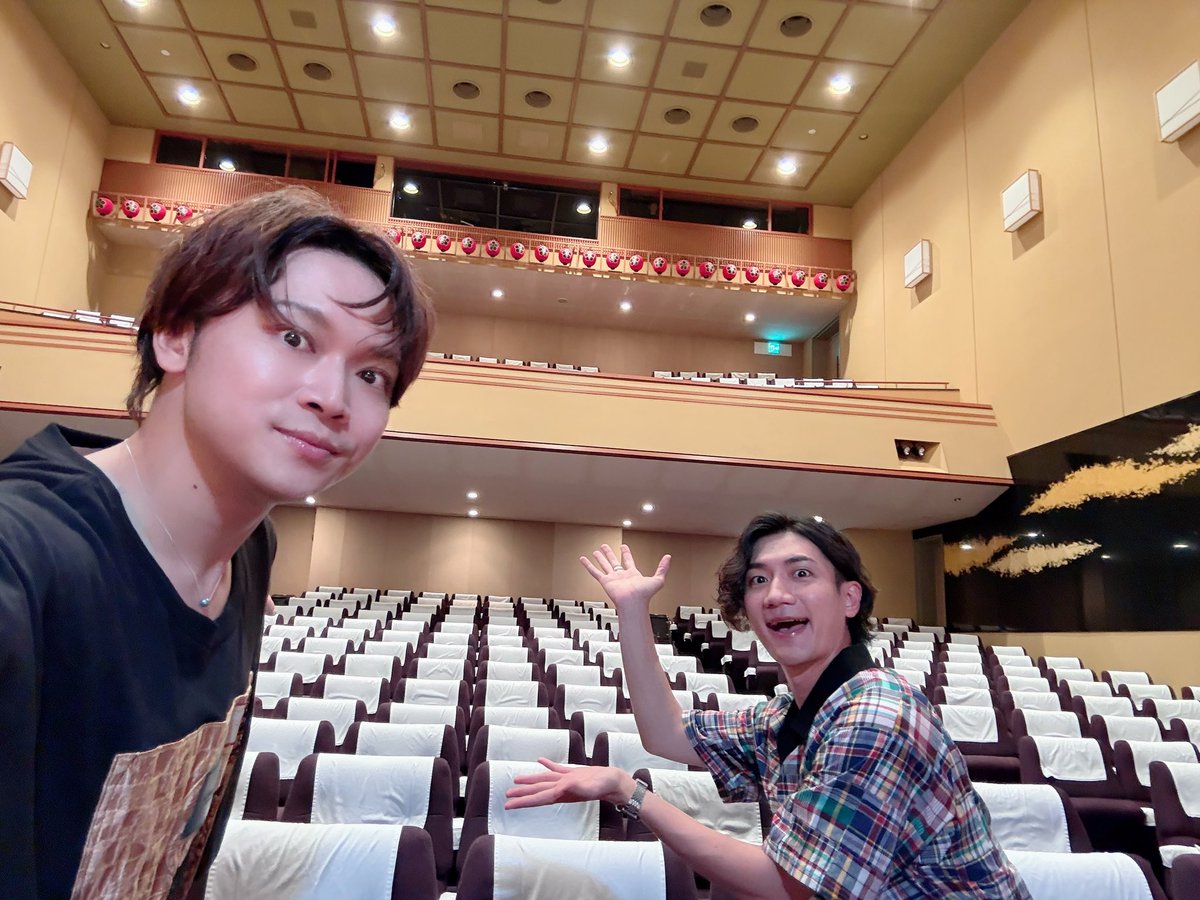 Sho_karino's tweet photo. 『喫茶しーぷいへようこそ！第66回 長野店』
楽しすぎました…！！！！
熊ちゃんと再びしーぷいに来られましたっ！！！！うれしーーーーー！！！！！
特典会もたっぷりと…！！皆さまありがとうございました！！！！
会場がすごかったのだ！！！見て見てーーーーー！！！！
#しーぷい https://t.co/kO494wMAMM