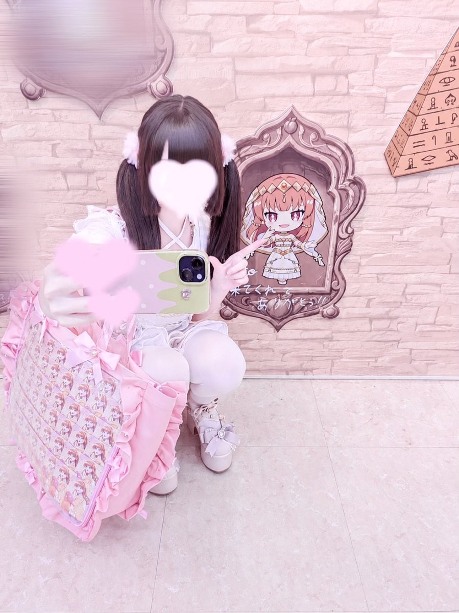 100_jachn's tweet photo. ♥ @eto_cp ♥ ちゃんこんばんはᴖ ᴈ ᴖ💘
今日はオンリーショップ初日に行ってきました🍓♥
とっても可愛いえとちゃんとお写真撮れて幸せですт ‧̫ т♩また行きたいな〜〜(・ω<)🧡
#アラぴちナイト #からぴち #えと ちゃん https://t.co/le124HSmzC